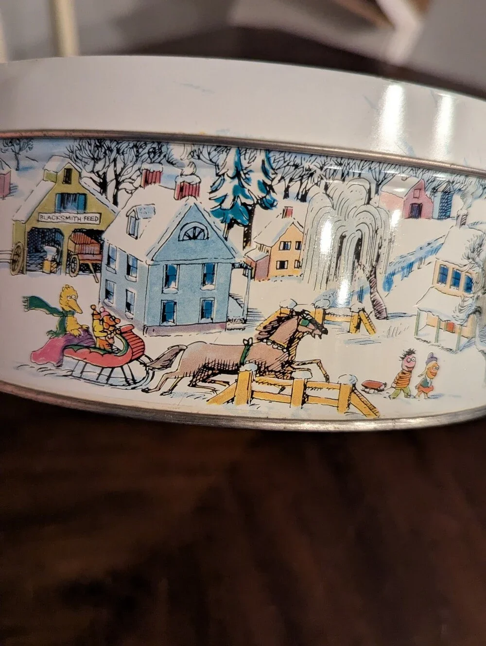 Vntg 1979 Sesame Street Winter Sleigh Ride Tin